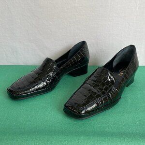 AMALFI by RANGONI Women's Loafers, Crocodile, SIZE 7.5, NEW w BOX